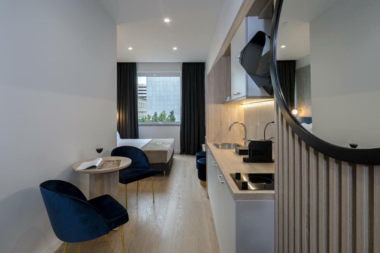 Philosofia Athens Suites Εξωτερικό φωτογραφία